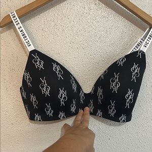 Victoria's Secret Black and White Logo Bra Size 32DDD